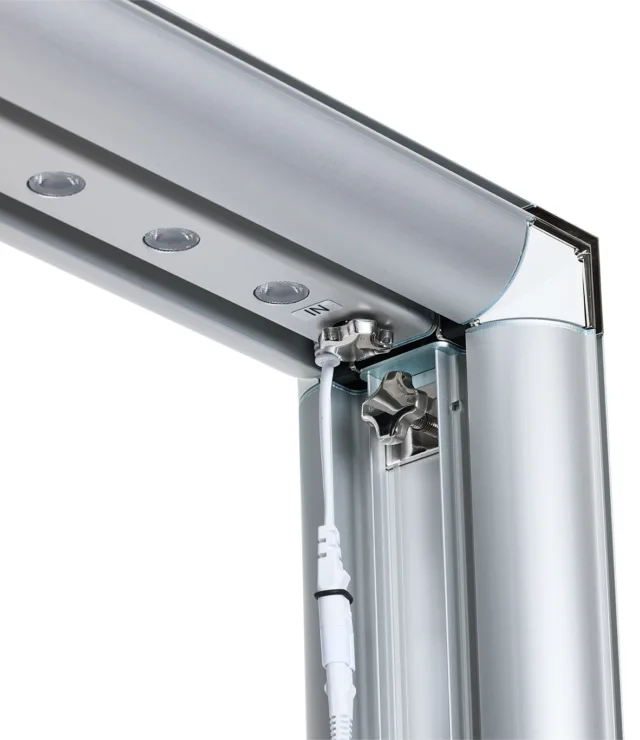 Expolinc Light Frame top corner