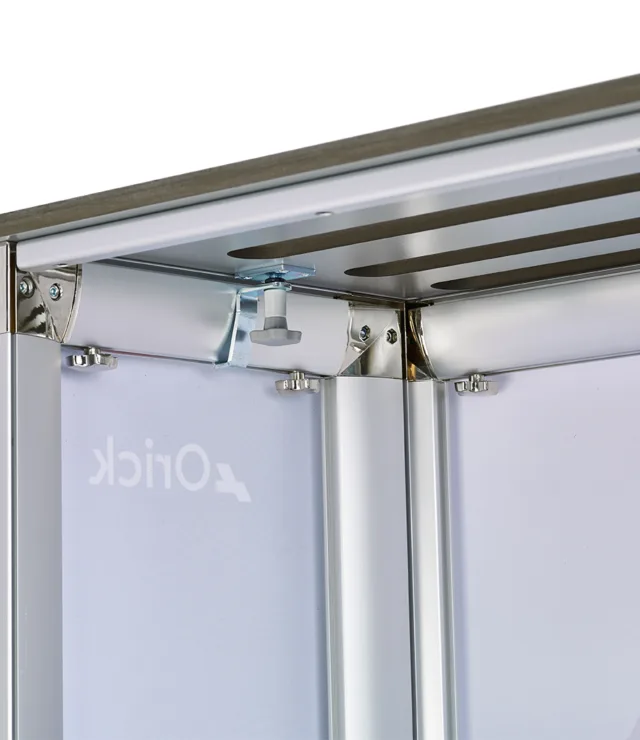 Expolinc Classic Frame Counter corner