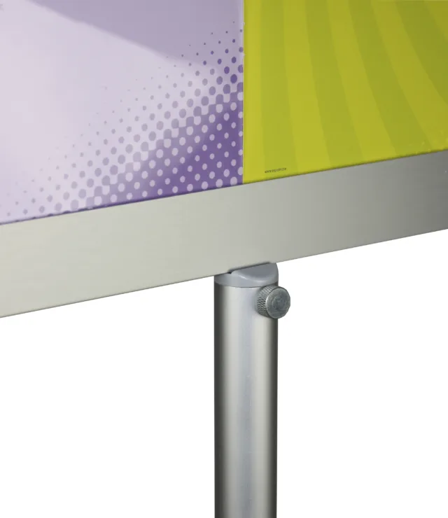 Expolinc Info Stand button straight